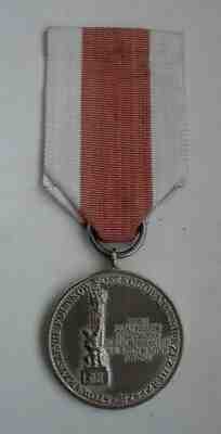 POLISH Poland WWII ASSOCIATION OF POLES - VICTIMS OF THE THIRD REICH MEDAL