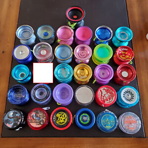 35 Quality Yoyos - In Excellent Condition