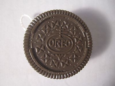 Nabisco Chocolate Oreo Cookie Yo-Yo YO YO Toy Vintage Collectors YOYO