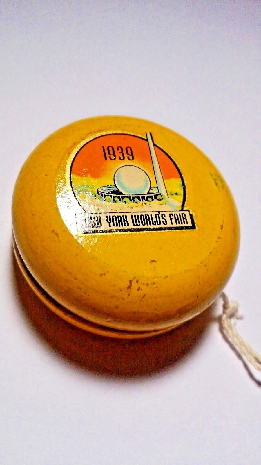 1939 New York World's Fair Yo Yo