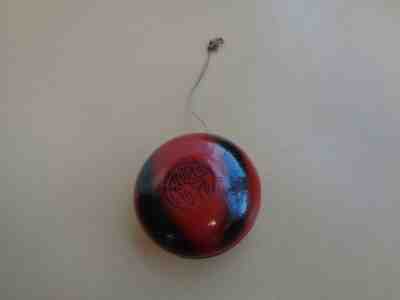 Scarce NM Vintage Red/Black Pedro Flores Toy Yo-Yo