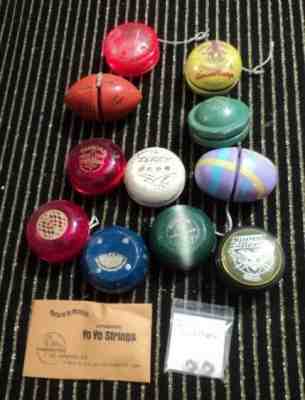 11 Vintage YoYo Lot - Curious George, others plus strings and