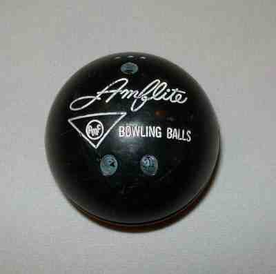 Old Vtg 1960s AMF Amflight Bowling Balls Advertising Yo Yo Duncan Bo Yo Nice