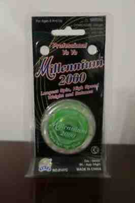 Details about   Magic laser Jumbo Yoyo Millennium 2000 SET OF TWO 