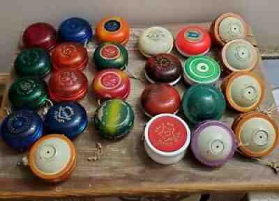 Lot 28 Vintage Duncan & Dell's Yo-Yo's wood, jewel, Imperial, fly-back, speckled