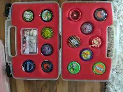 Yo-yo lot (14) in Duncan strong case