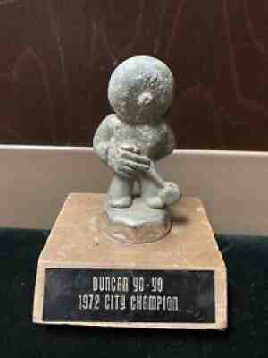 1972 Duncan yoyo city championship trophy advert promo newspaper CA Art Statue