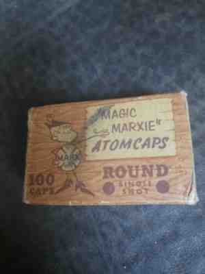 Marx Toys Caps Thundercaps Vintage Retro - Vintage Toy - Magnet