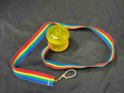 Vintage Yellow Duncan Yoffy Rainbow 30â? Ribbon Yo-Yo Novelty Retro Clear