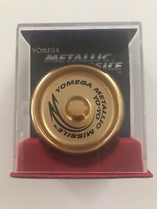 VINTAGE YOMEGA  METALLIC  MISSILE  YO-YO       GOLD         NEW