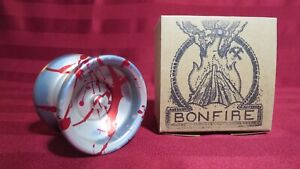 2014 CLYW 28 Stories aluminum Grey/Red Bonfire Collection In-box, One Drop Yoyo