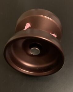 yoyo Chocolate Brown professional unresponsive